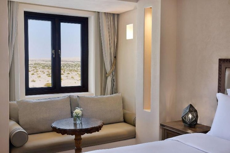 DOUBLE DELUXE WITH VIEWS Room