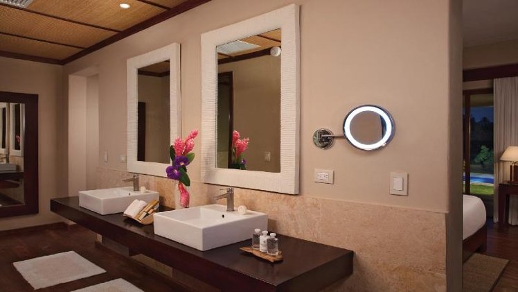 JUNIOR SUITE WITH DOUBLE BED Room