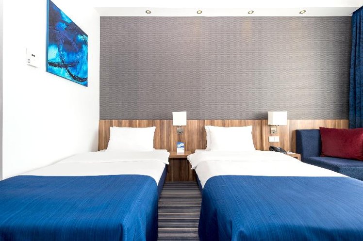 TWIN STANDARD Room
