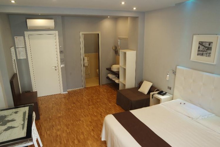 Double or Twin STANDARD Room