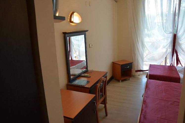 DOUBLE STANDARD Room