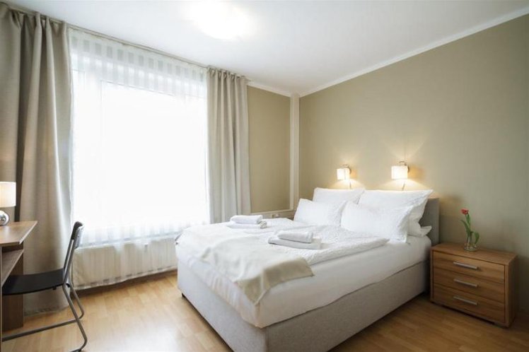 DOUBLE STANDARD Room