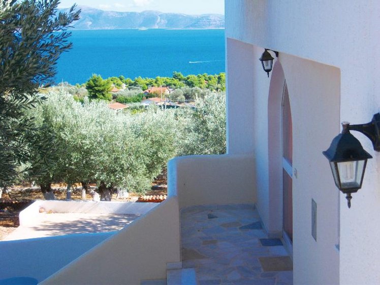 VILLA WITH PRIVATE POOL Room