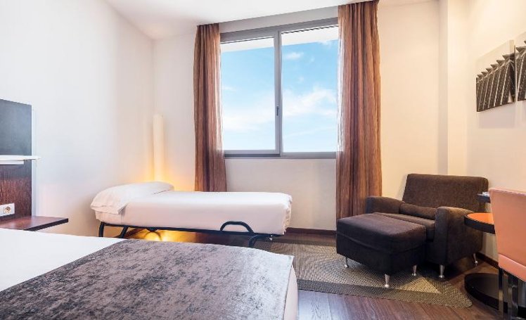 DOUBLE STANDARD Room