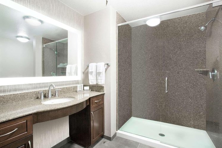 SUITE TWO QUEEN BEDS NON SMOKING Room