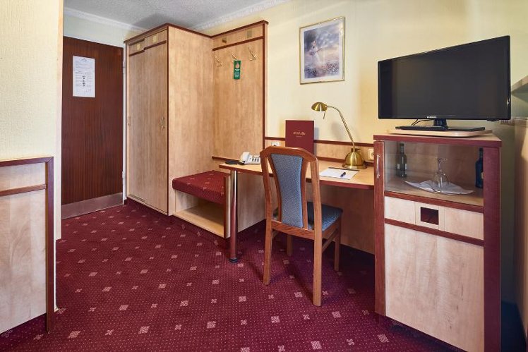 SINGLE COMFORT Room