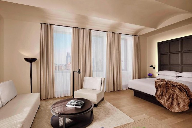 SUITE CITY VIEW KING BED Room