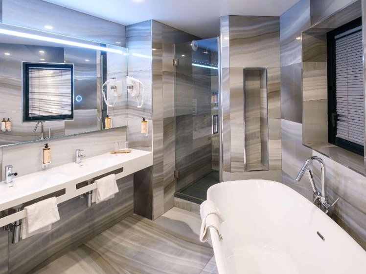 TWIN CLASSIC Room