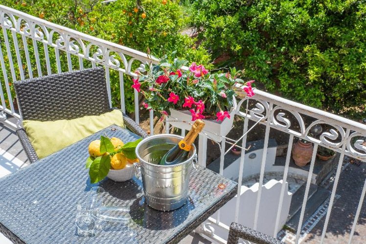 DOUBLE SUPERIOR GARDEN VIEW Room