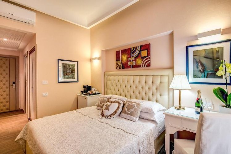 DOUBLE SUPERIOR CITY VIEW Room
