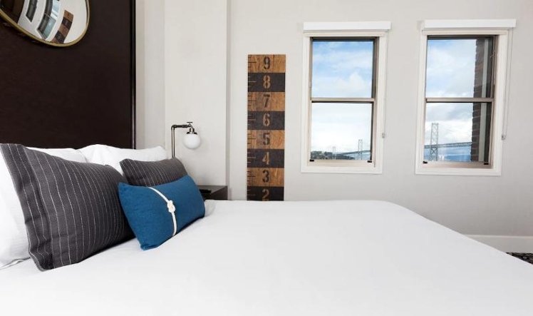 DOUBLE BAY VIEW Room
