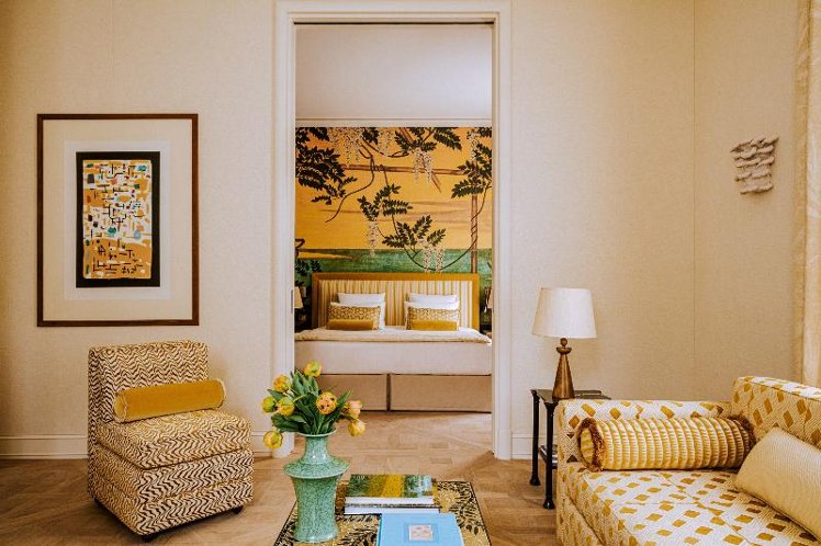 JUNIOR SUITE STANDARD Room