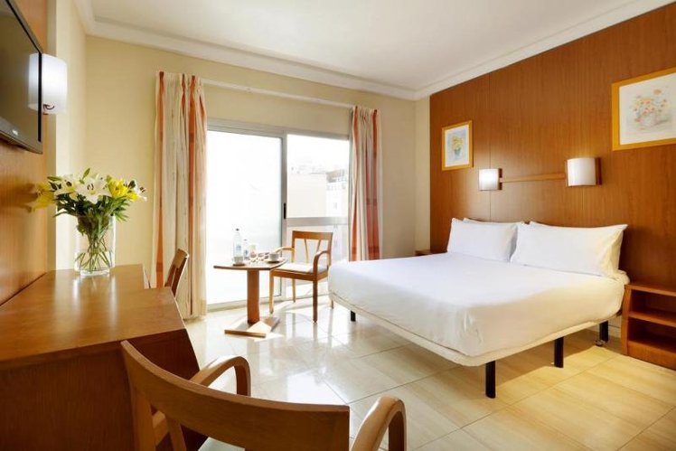 DOUBLE SINGLE USE STANDARD Room
