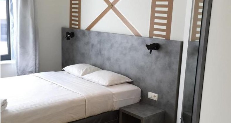SINGLE DELUXE Room