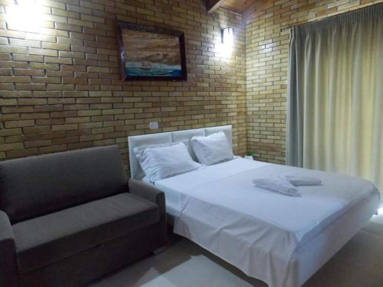 TRIPLE DELUXE SEA VIEW Room