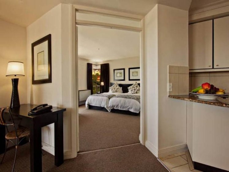 DOUBLE STANDARD Room