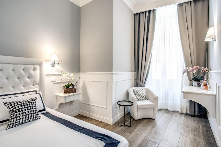 SUITE CITY VIEW KING BED Room