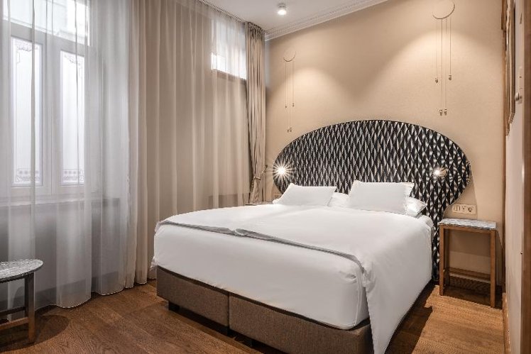 DOUBLE SINGLE USE SUPERIOR Room