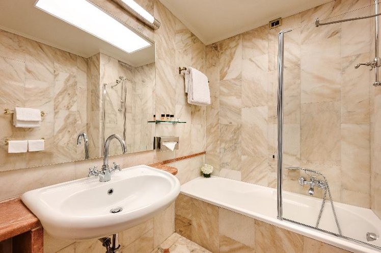 Double or Twin STANDARD Room
