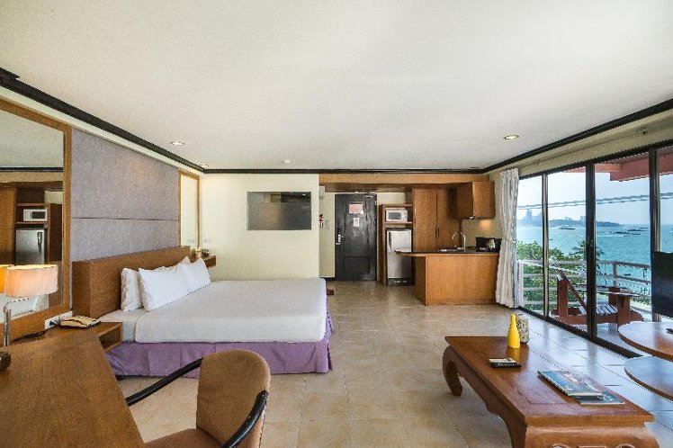 DOUBLE DELUXE SEA VIEW Room