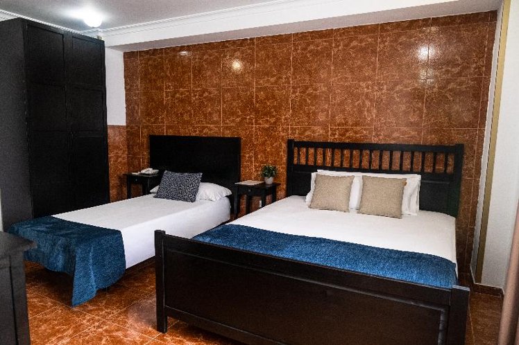 TRIPLE STANDARD Room