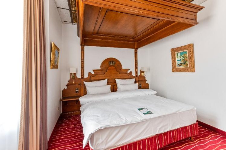 King'S Hotel First Class