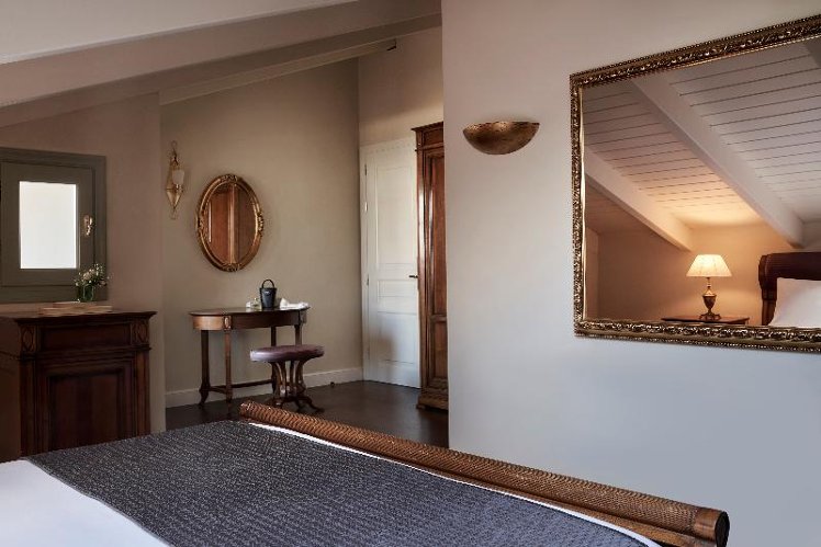 DOUBLE SUPERIOR WITH VIEWS Room