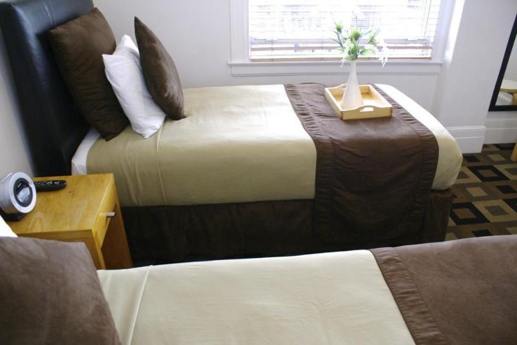 DOUBLE TWO BEDS Room