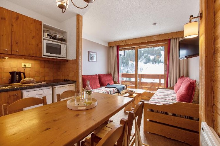 APARTMENT CAPACITY 4 Room