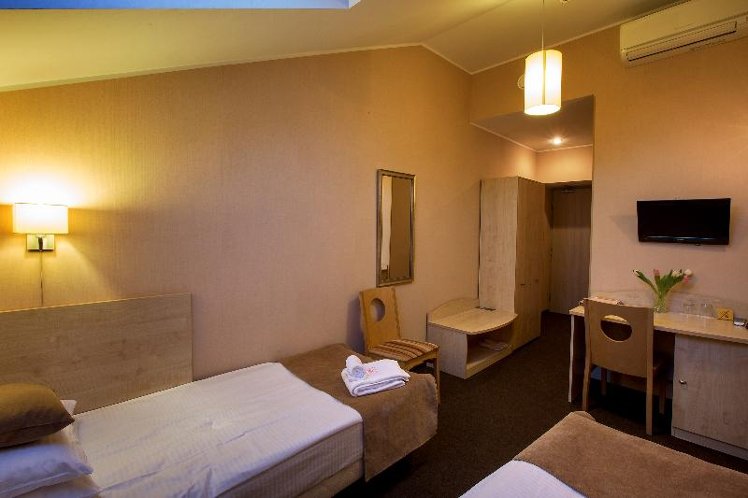 DOUBLE SINGLE USE STANDARD Room