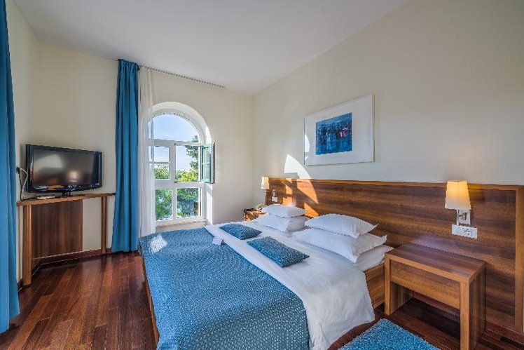 SUITE DELUXE PREMIUM Room