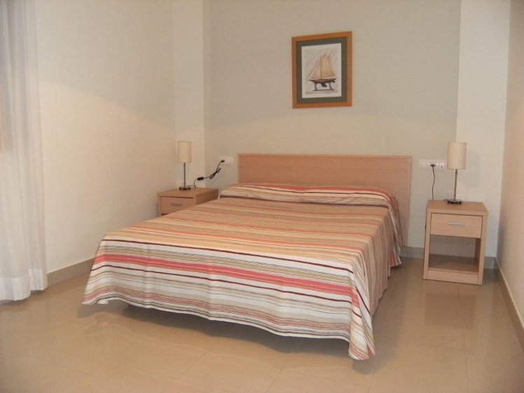 APARTMENT CAPACITY 6 TWO BEDROOMS Room