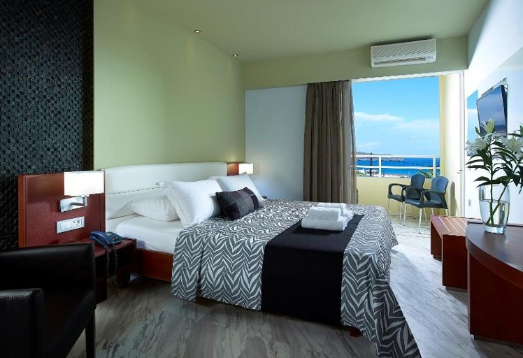 Double or Twin SUPERIOR SEA VIEW Room