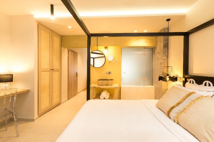 SUITE DELUXE Room
