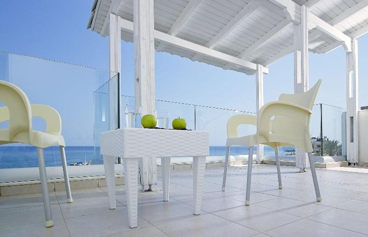 Coral Hotel