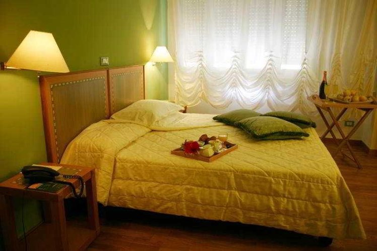 DOUBLE SUPERIOR Room
