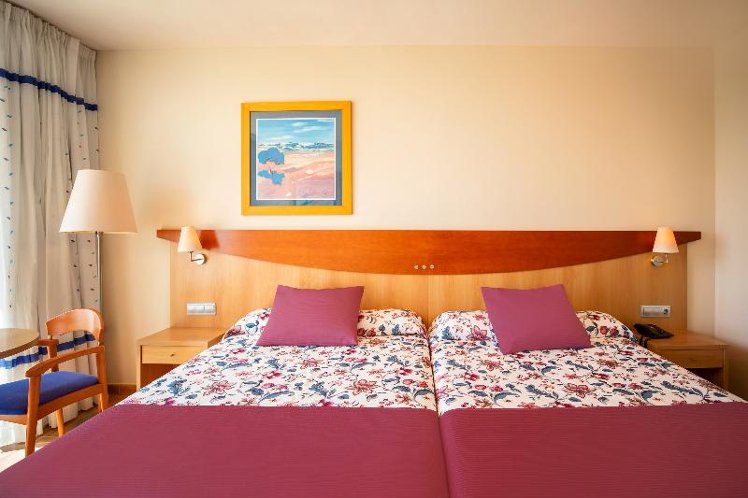 TWIN SEA VIEW Room