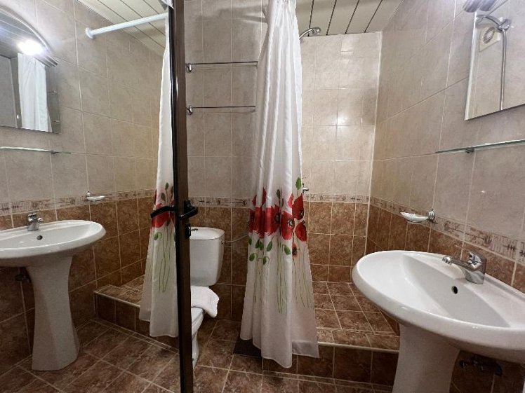 DOUBLE ECONOMY Room