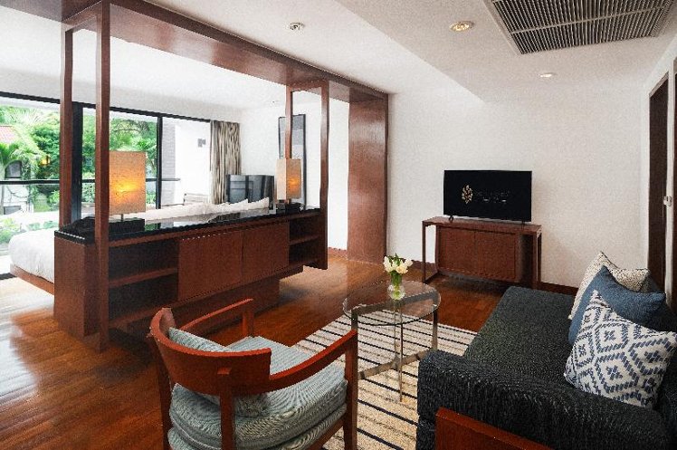 STUDIO EXECUTIVE Room