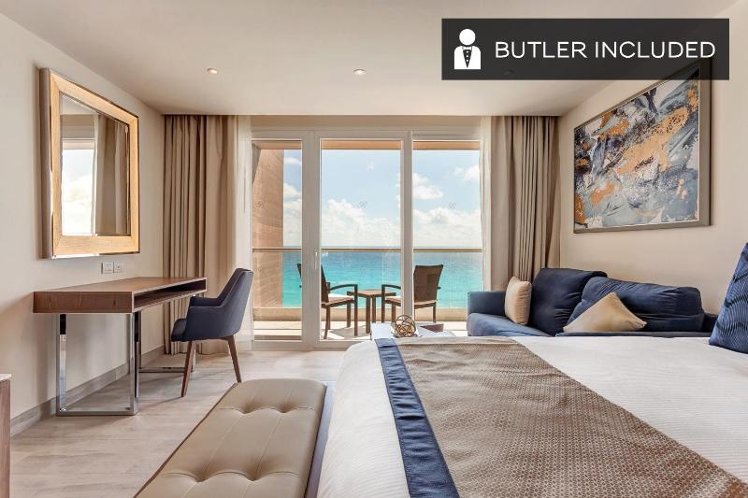 JUNIOR SUITE CLUB OCEAN VIEW Room