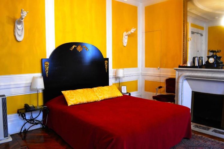 DOUBLE STANDARD Room