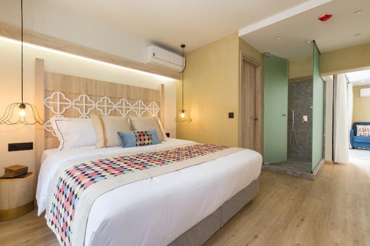 SUITE TWO BEDROOMS WITH TERRACE Room