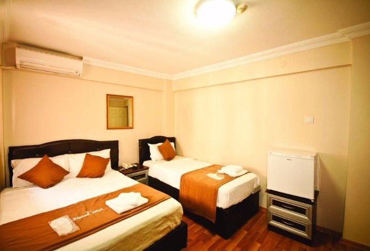DOUBLE STANDARD Room
