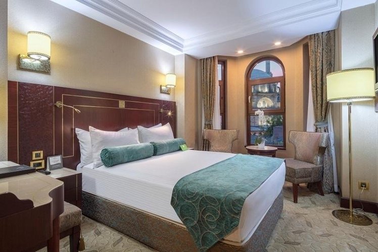 JUNIOR SUITE KING SIZE BED Room