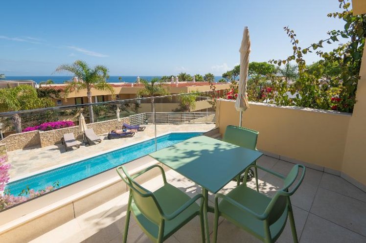 APARTMENT SEA VIEW CAPACITY 5 Room