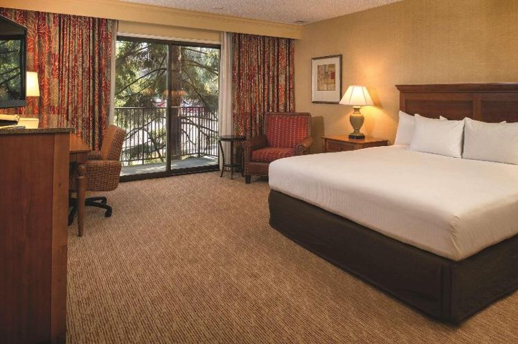 Double or Twin THREE BEDS Room