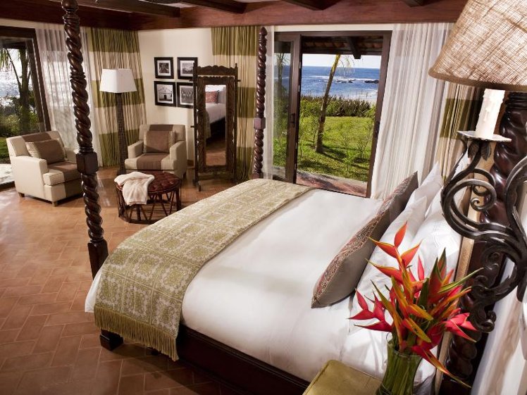 SUITE OCEAN VIEW ONE BEDROOM Room