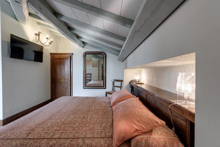 DOUBLE WITH BALCONY Room
