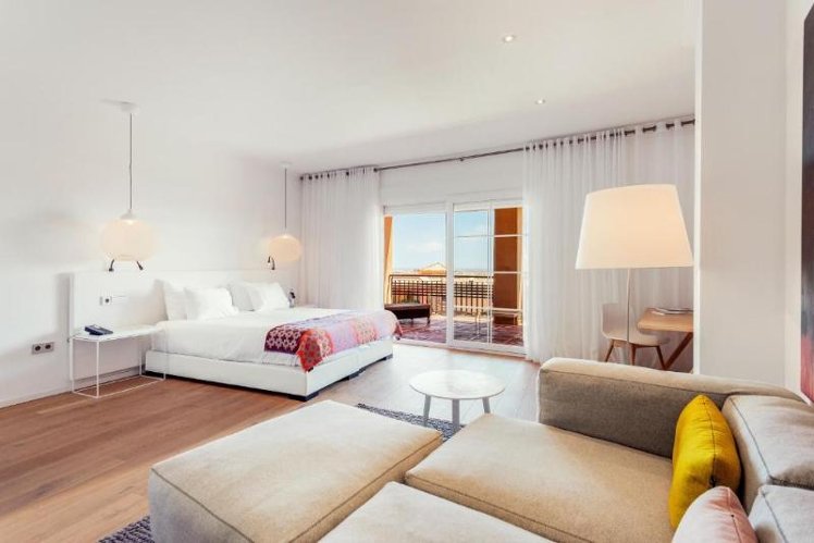 DOUBLE DELUXE Room