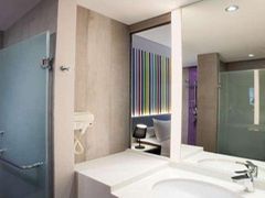 Ibis Styles Jakarta Mangga Dua Square Hotel